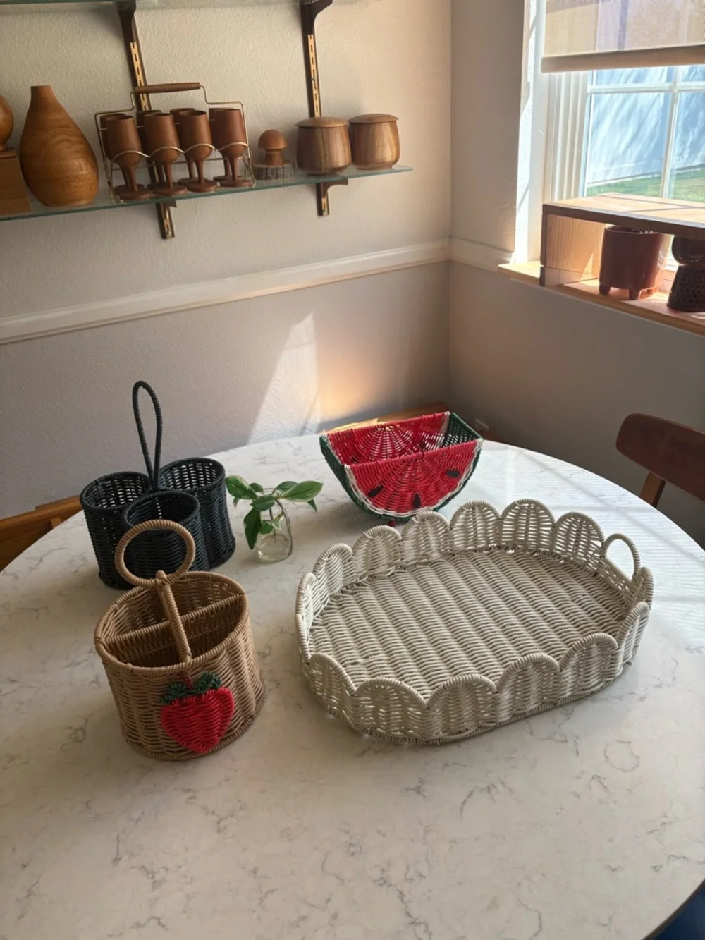 Set of 4 White Wicker Serving Tray, caddy bowl etc
